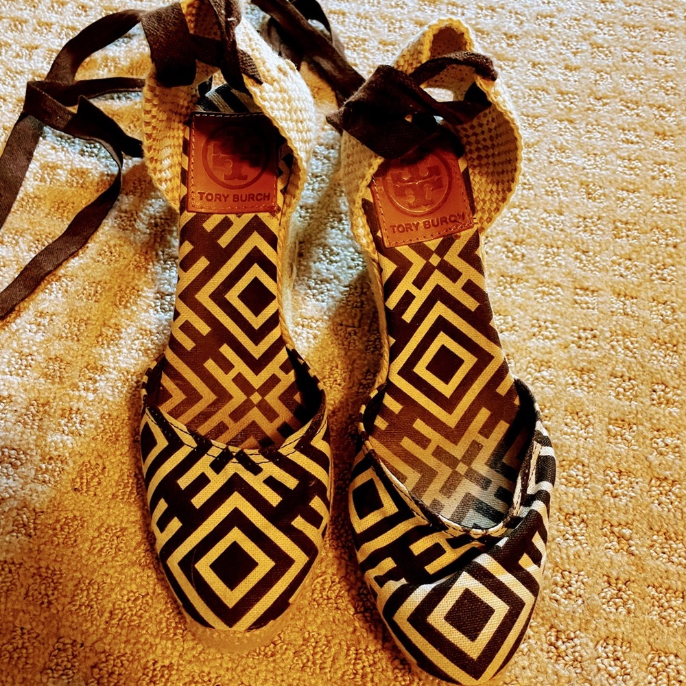 Tory Burch size 36/ US 6